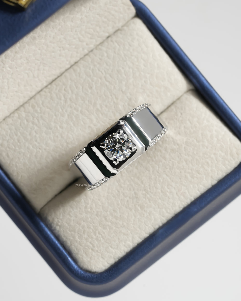 Men's Round Ring, Design code: R134