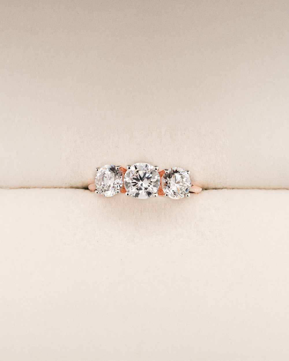 Round Three Stone Ring, Design code: R58