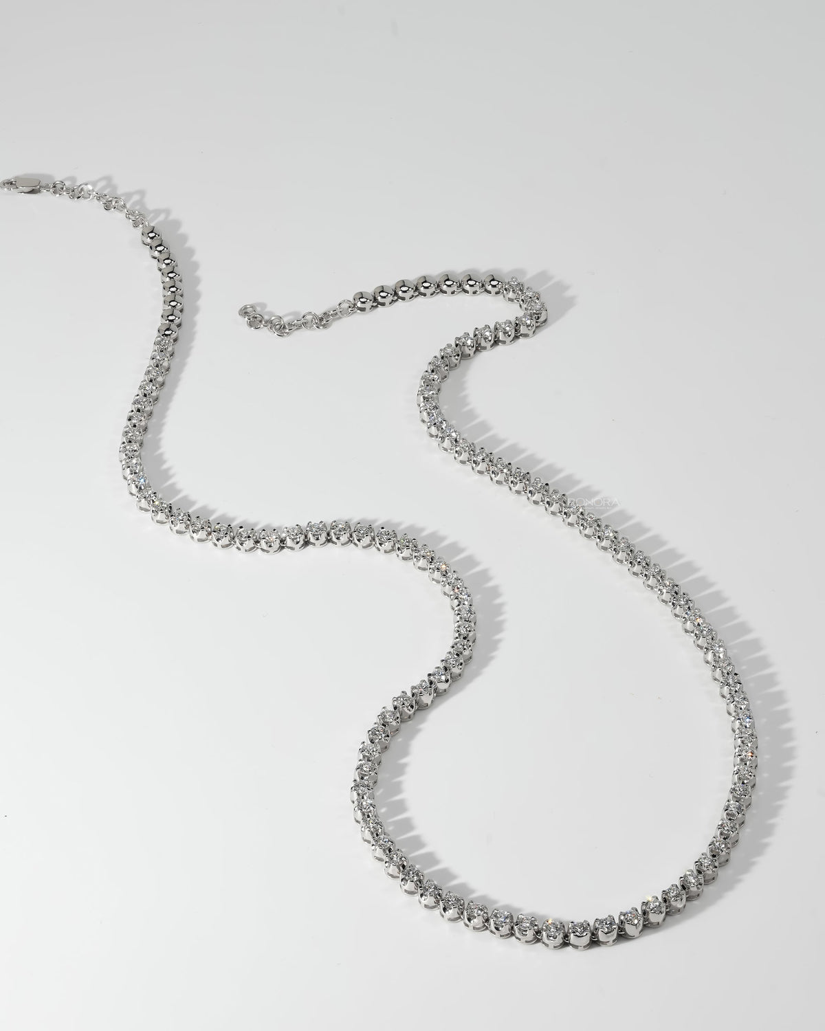 Tennis Necklace Size Guide: Length, Stone Size and Total Carats
