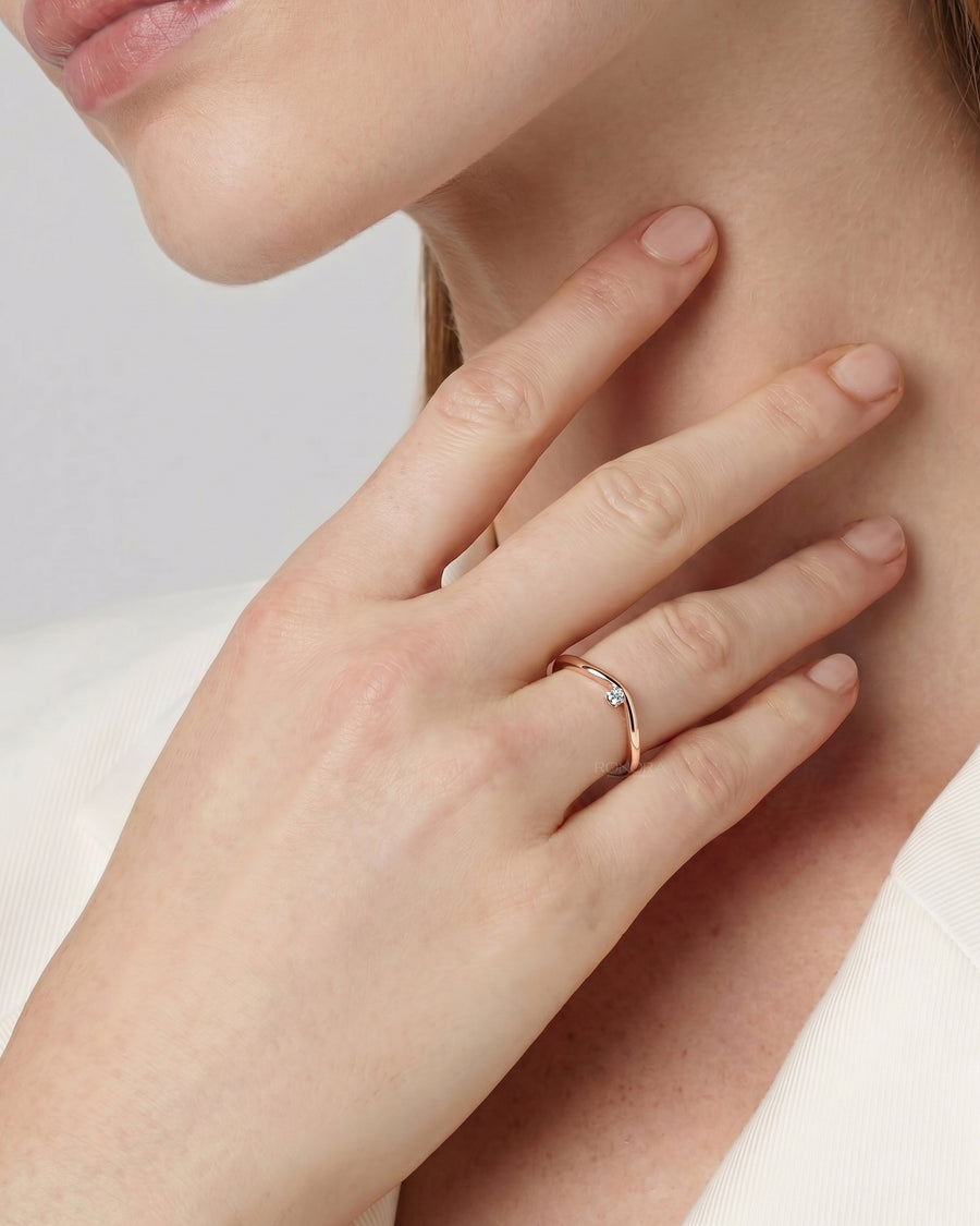 Amara Minimal Round Lab Grown Diamond Solitaire Ring