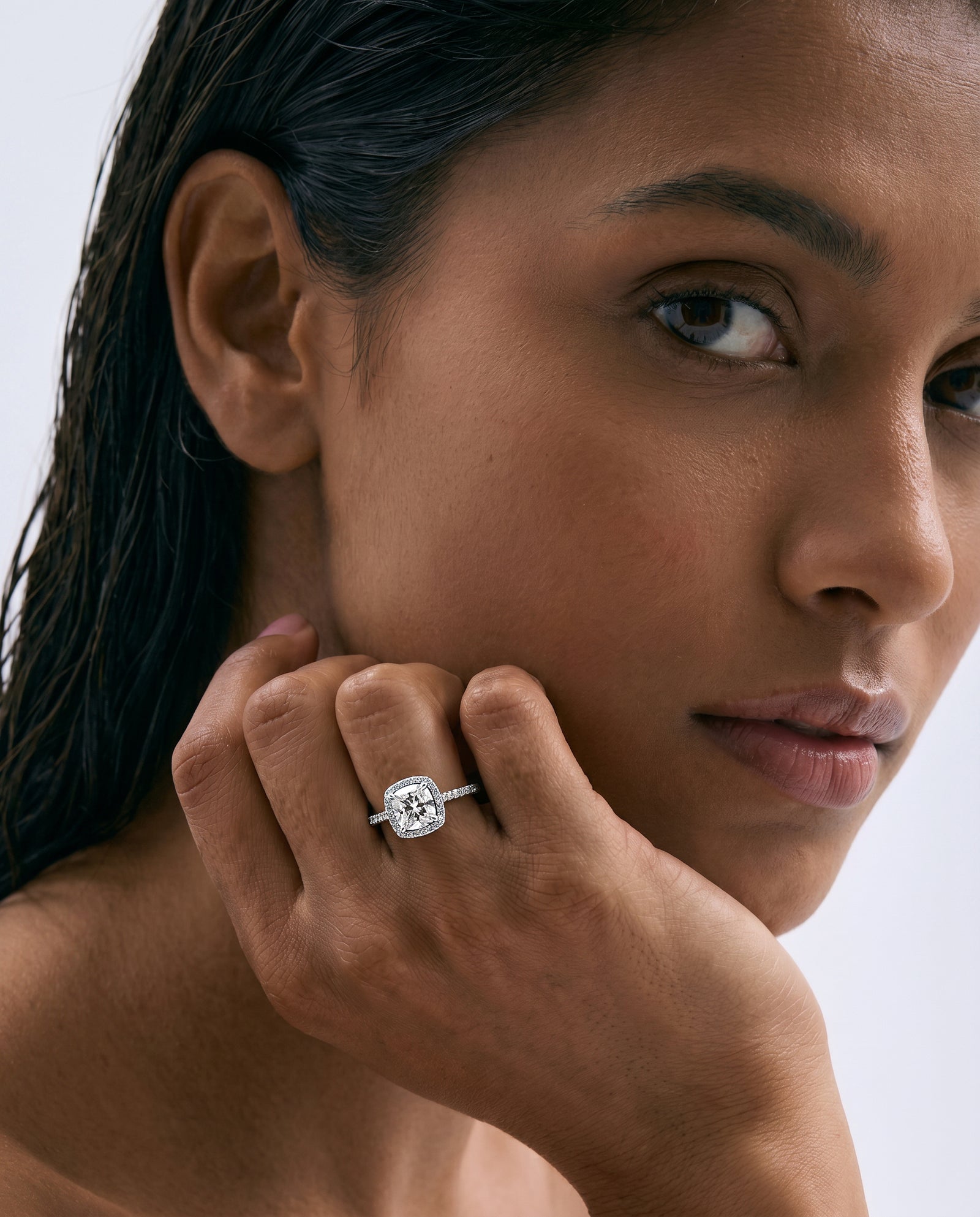 25% off Selected Gold