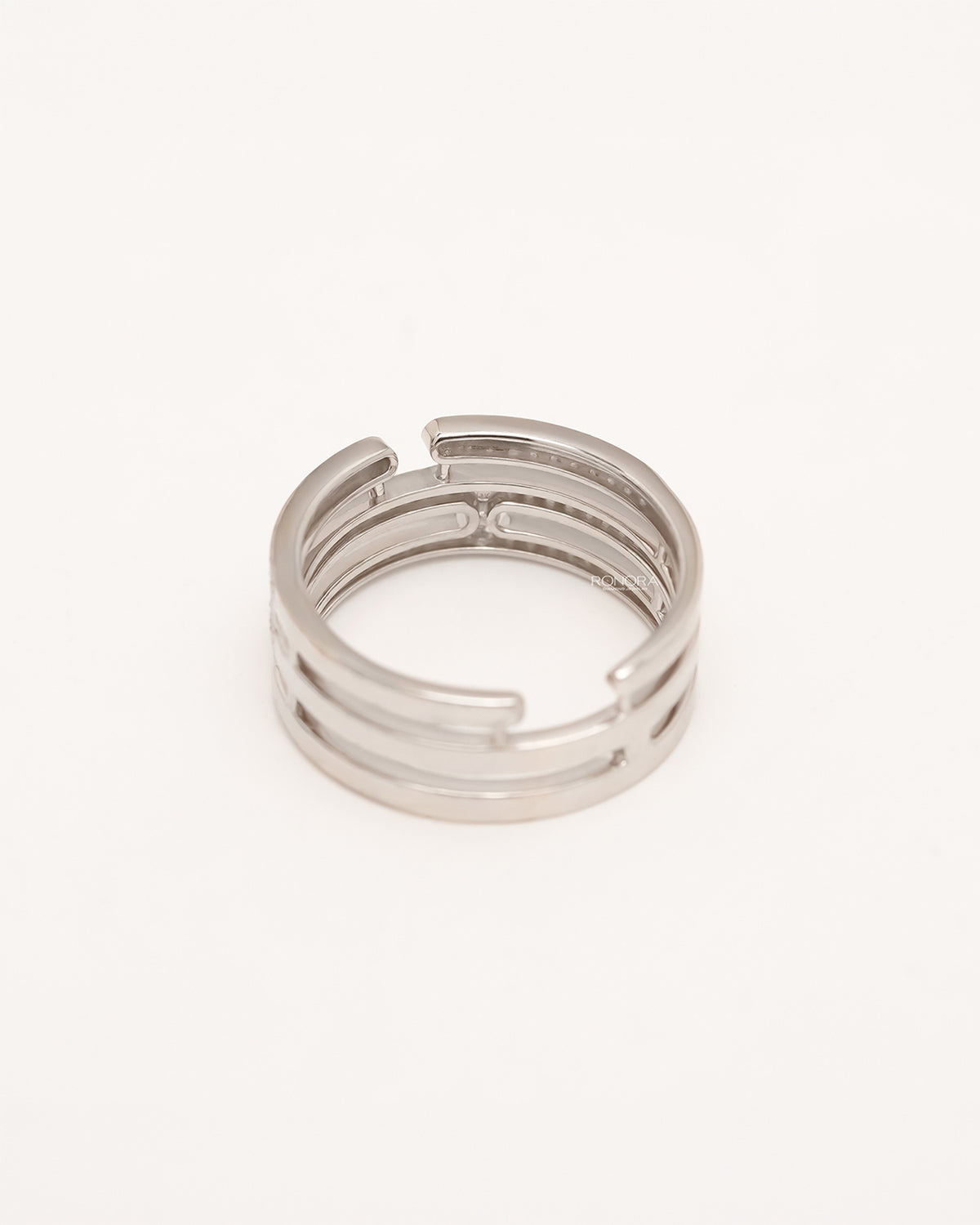 Back view of wide lab grown diamond pavé band showing band and gallery detail